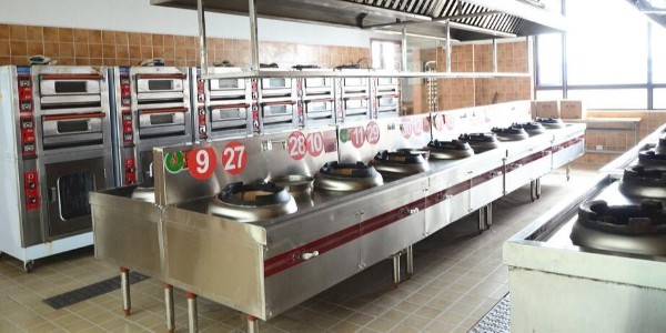 飯店后廚能裝空調(diào)嗎？飯店的廚房安裝中央空調(diào)適不適合？