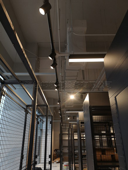 常州阿迪達斯商場中央空調(diào)安裝工程