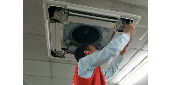 風(fēng)機(jī)盤管漏水了怎么解決？-上海中央空調(diào)