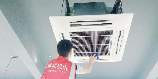 上海中央空調(diào)每年首次用須保養(yǎng)嗎？